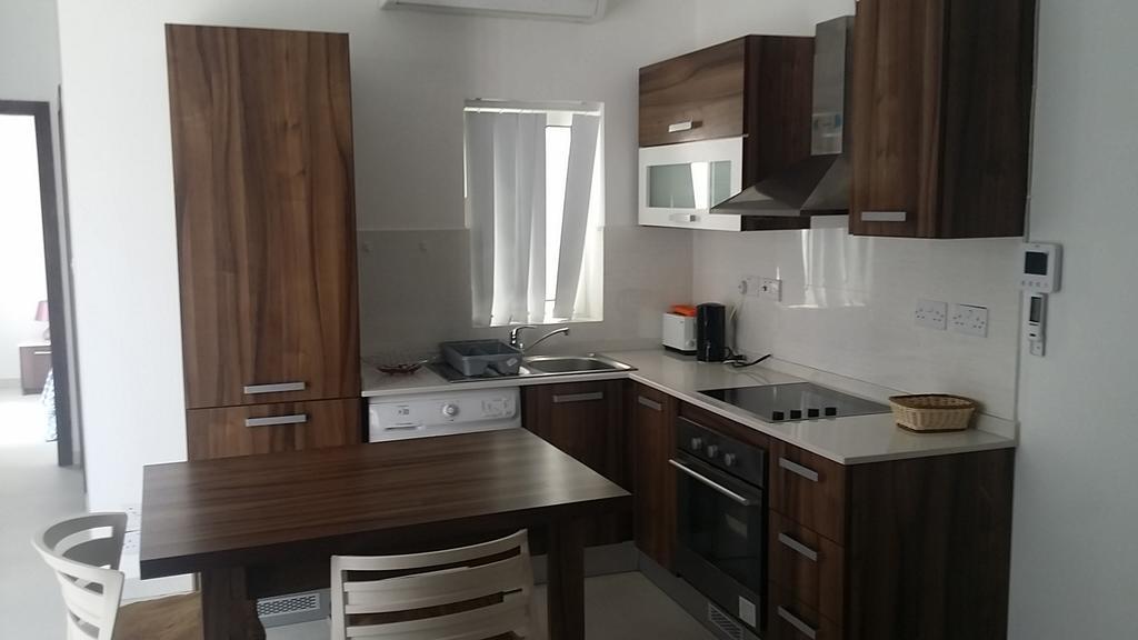 Paceville Montecarlo Apartments Saint Julian's Quarto foto