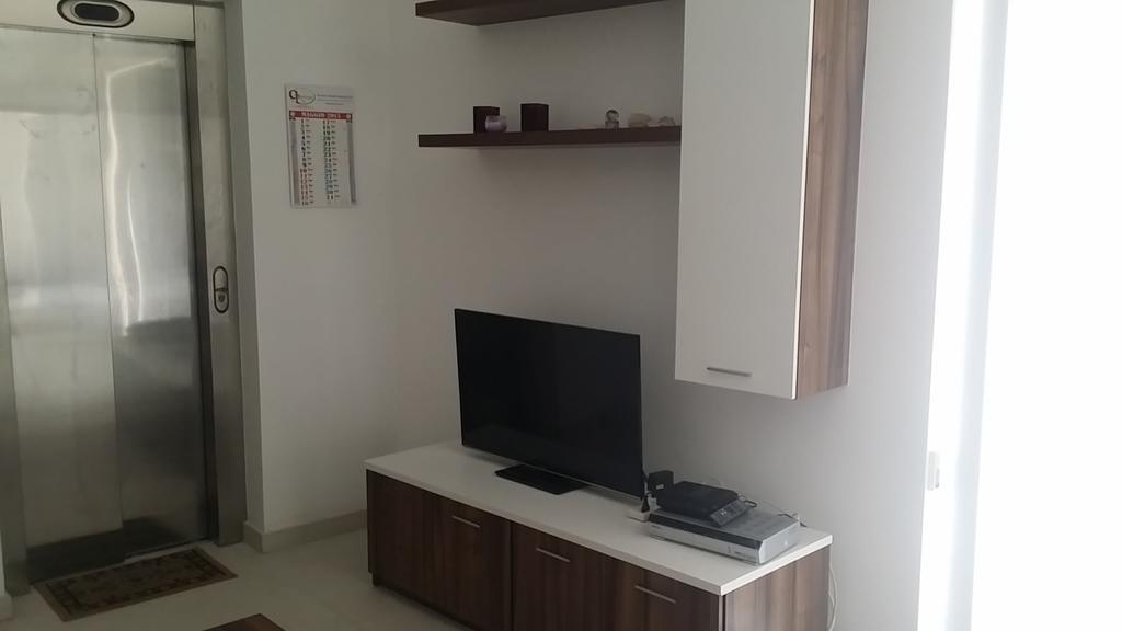 Paceville Montecarlo Apartments Saint Julian's Quarto foto