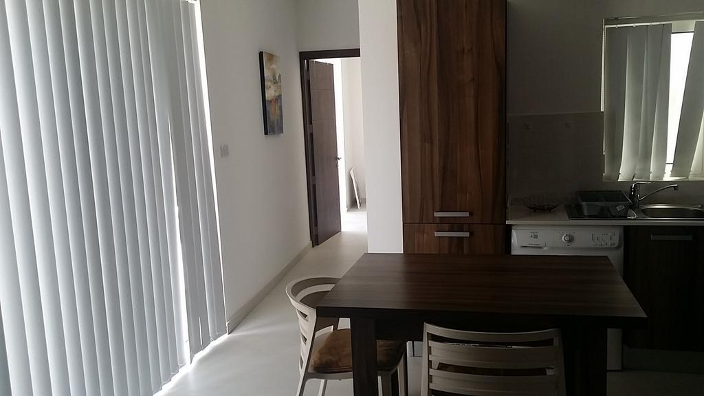 Paceville Montecarlo Apartments Saint Julian's Quarto foto